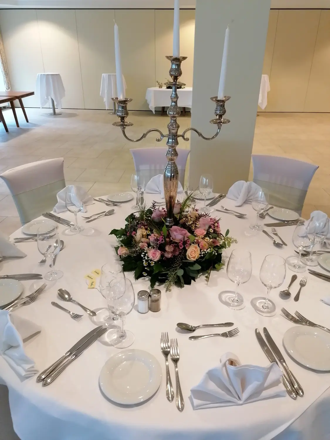Sudeck Blumen & Gestaltung - Tischblumenschmuck