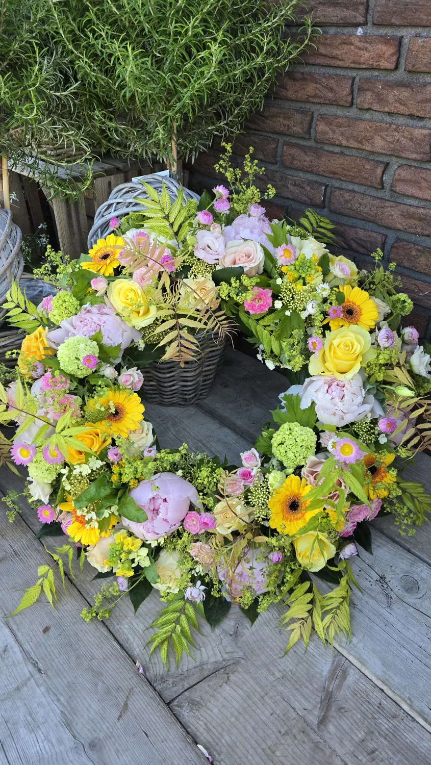 Sudeck Blumen & Gestaltung - Hochzeitsblumen Kranz